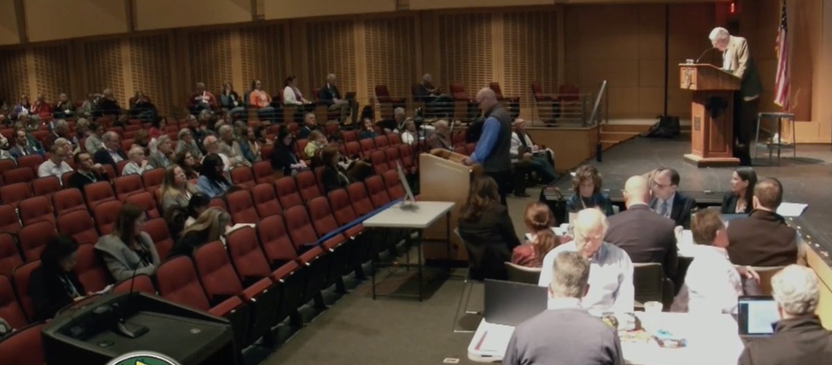 #Wellesley MA Special Town Meeting: One &amp; done; Delayed gratification on RDF, school capital projects; Students’ voting pitch OK’d theswellesleyreport.com/2025/11/welles…
