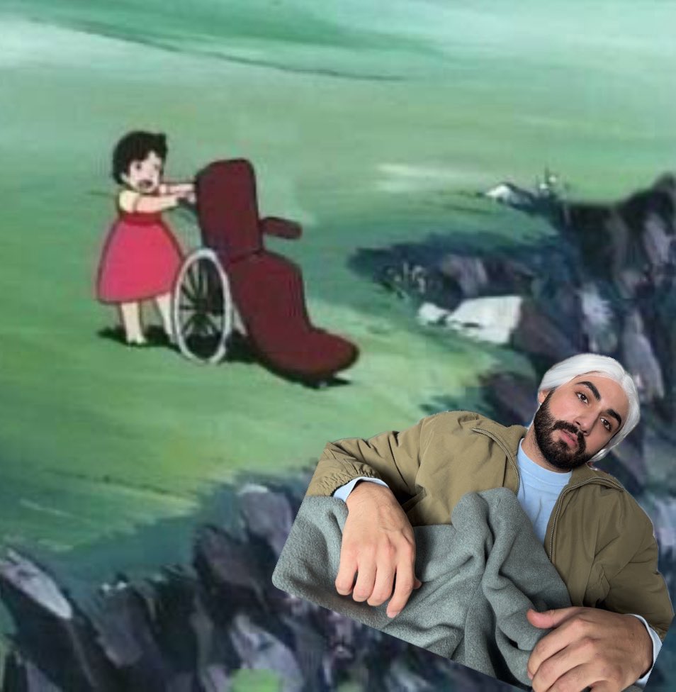 Leyla da dersaneye gidiyor baya hırslı hazırlanıyor