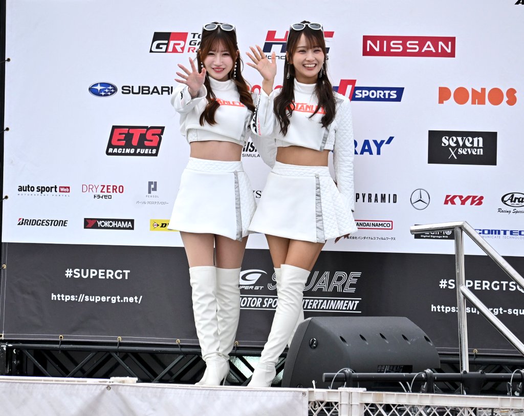 Manaophoto's tweet photo. 2025 SuperGT Rd.8 MOTEGI 🏁
2025.11.2 スポンサーステージ
日南まみ (@mami_hinami) さん
森脇莉々夏 (@moririka_0508) さん
#STANLAY
#SUPERGT https://t.co/iC41nbxgth