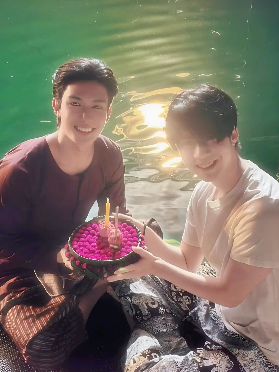 F lm jinsiy aloqa m yuz hayrat onlayn ukrain tilida mov Seksi tulki rasmlar