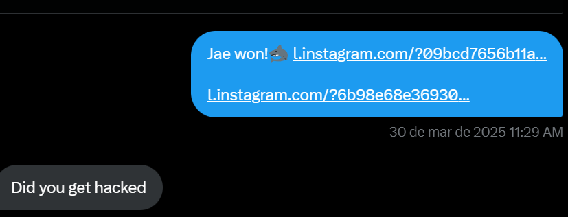ariaintheocean's tweet photo. to all of you who i sent links do not open them, i got hacked and only got the account back today https://t.co/p7WKiQUP0B