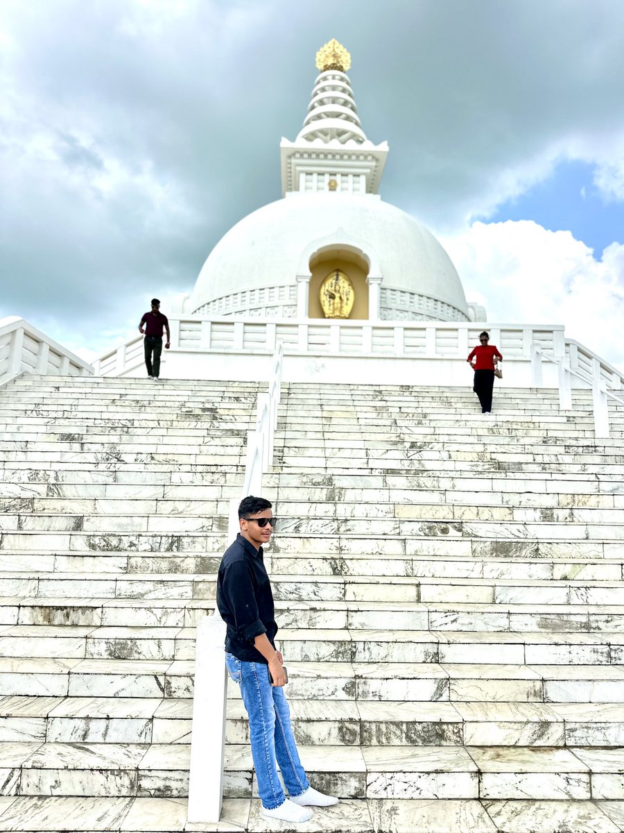 rishikeshgoit's tweet photo. 📍 Lumbini, Nepal https://t.co/m7G9tgCliT