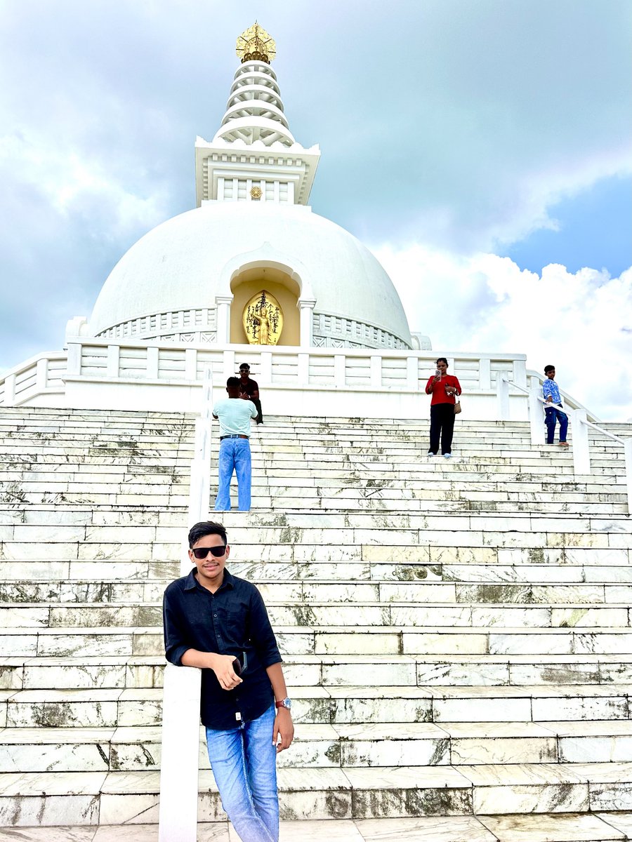 rishikeshgoit's tweet photo. 📍 Lumbini, Nepal https://t.co/m7G9tgCliT