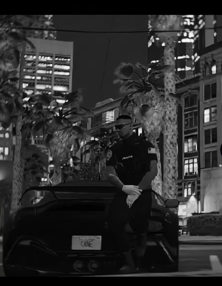 الشرطة ضاعت من بعدك يا رئيسي المفضل where are you now😔