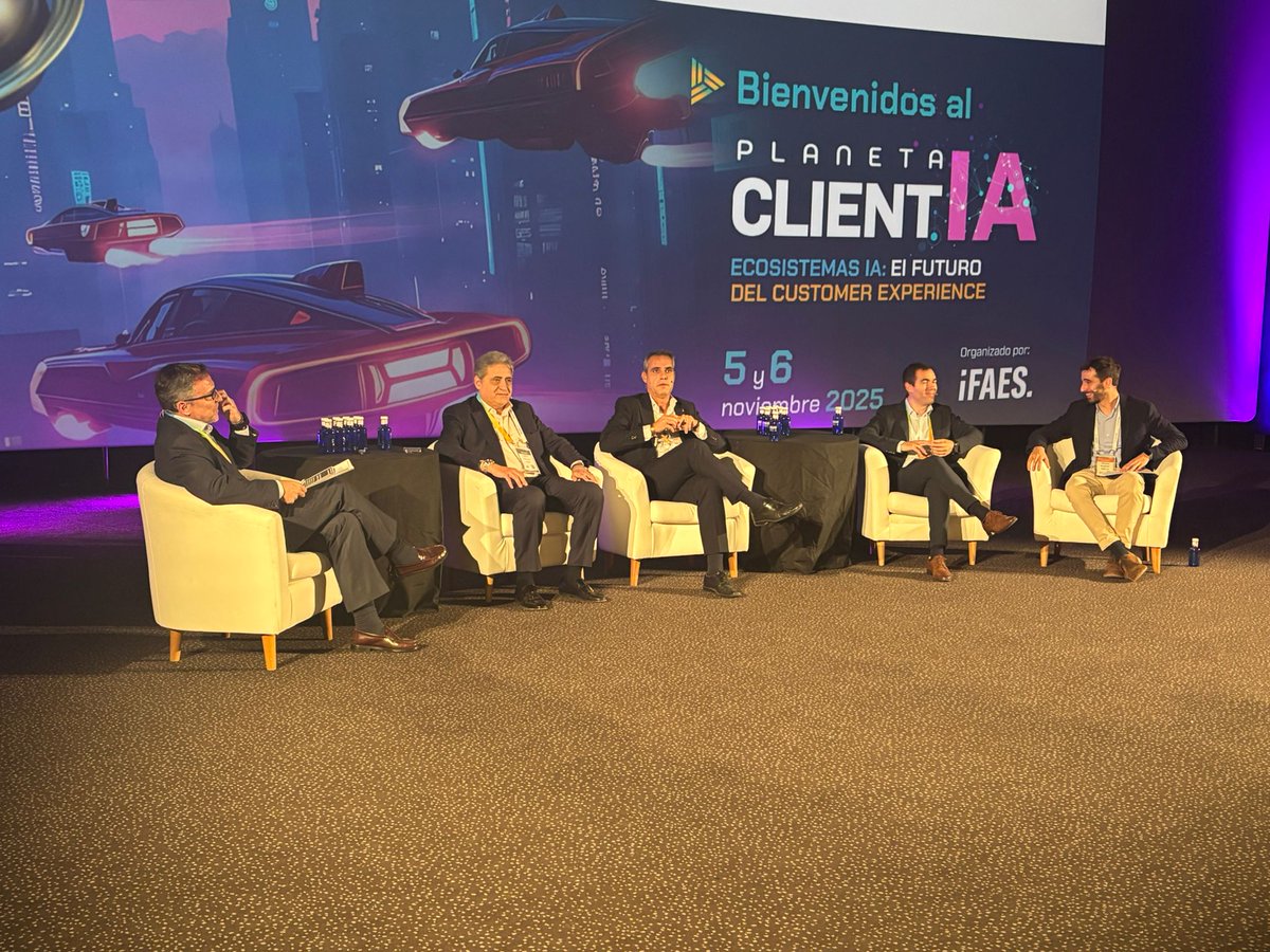 Expo Relación Cliente tweet media