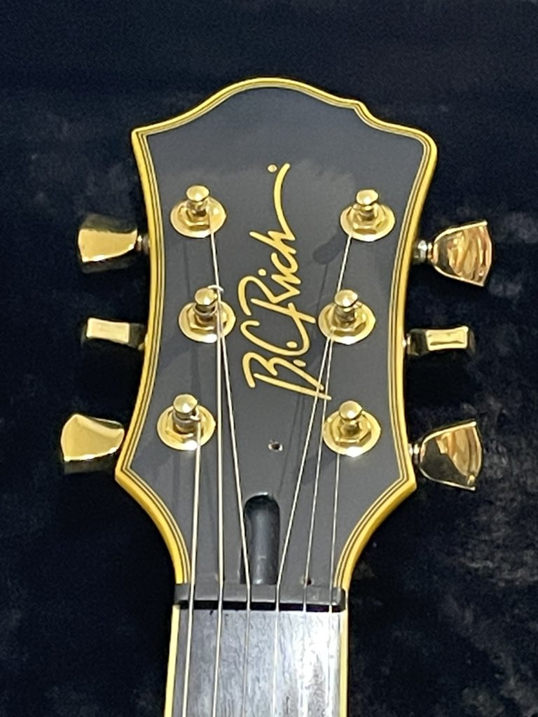 ナンダルルン⭐︎ 正面リトラオン