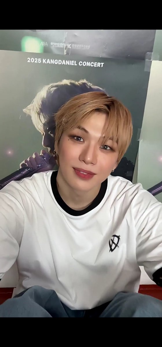 너무 예뽀다~♡ 뾱!!! 튀어나온 앞니가 넘 기여움 ㅋㅋㅋㅋㅋㅋ