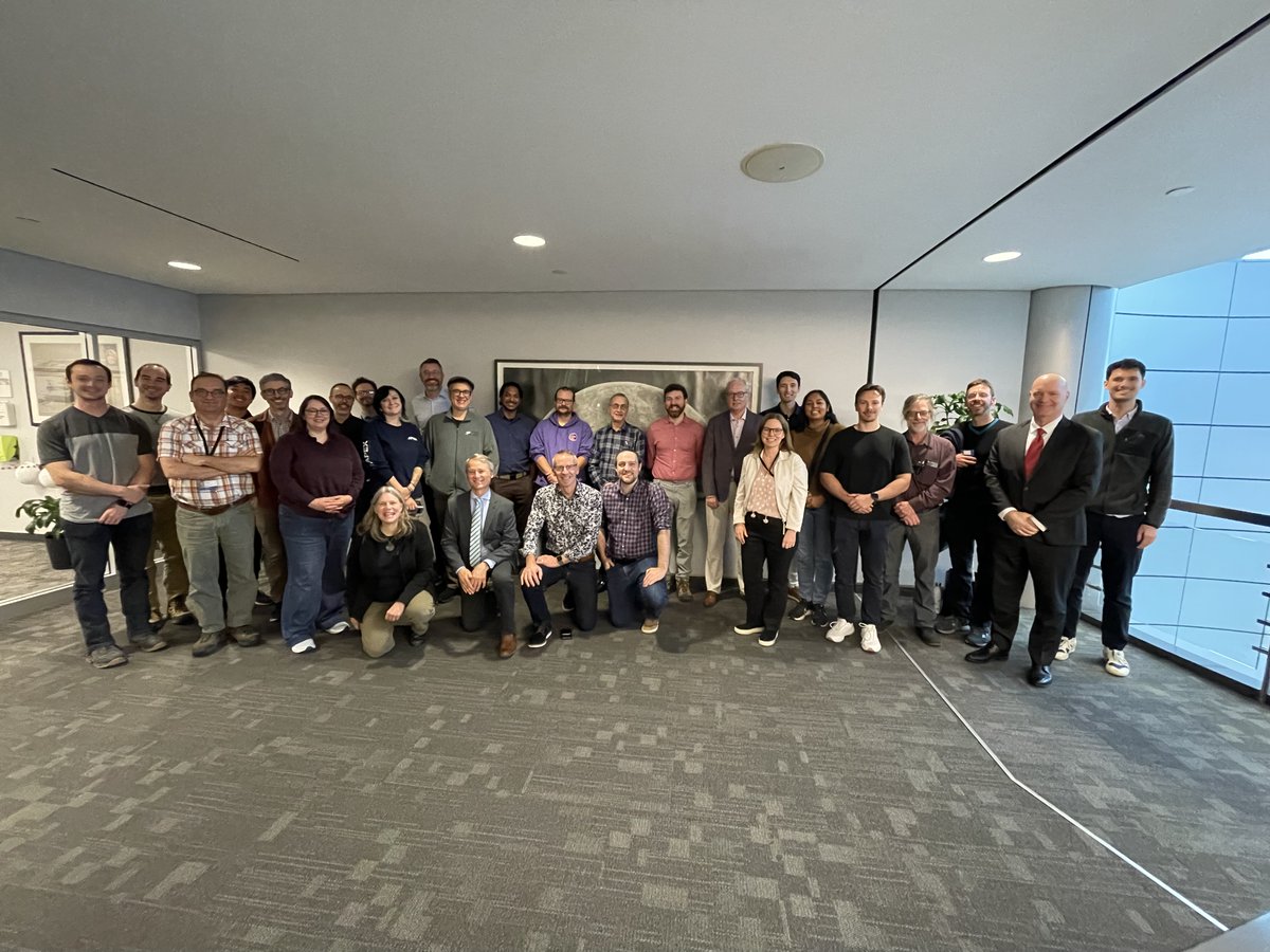 drcrater's tweet photo. Last week we held a fantastic meeting of the science team for the Canadian Lunar Rover mission at @csa_asc - Canada's first ever rover mission to the Moon! We made important progress on mission operations development, including a nigh time simulation #ToTheMoon #CdnSpace https://t.co/CYw7FP8SrO
