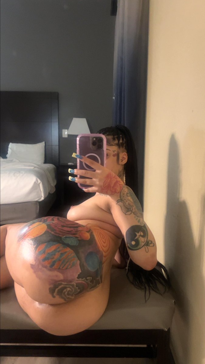 CourtTheBrat1's tweet photo. #wata💦 #nwi #chi #redbonez https://t.co/c0absVKmlj
