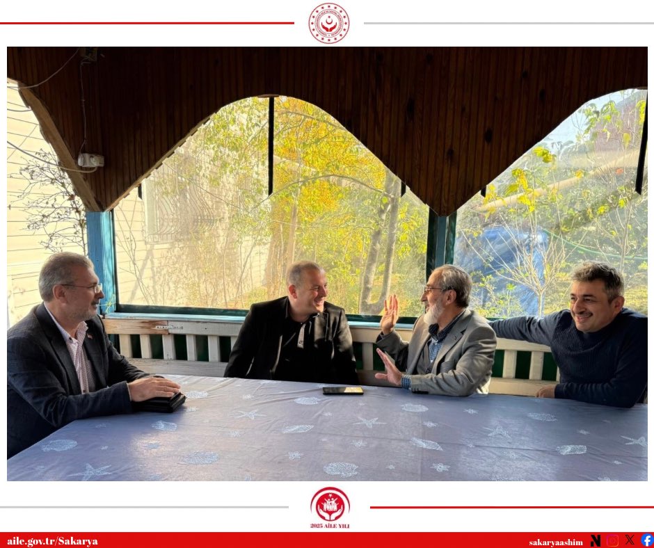 İl Müdürümüz Mehmet Uçar ve Şehit-Gazi Birimi Müdürümüz Erhan Gökdemir, 3 Ağustos 1993’te Çatak bölgesinde şehit düşen Kahraman Mehmetçik Erdoğan Yeni’nin babası Mehmet Ali Bey’i ziyaret etti.
<a href="/tcailesosyal/">T.C. Aile ve Sosyal Hizmetler Bakanlığı</a>