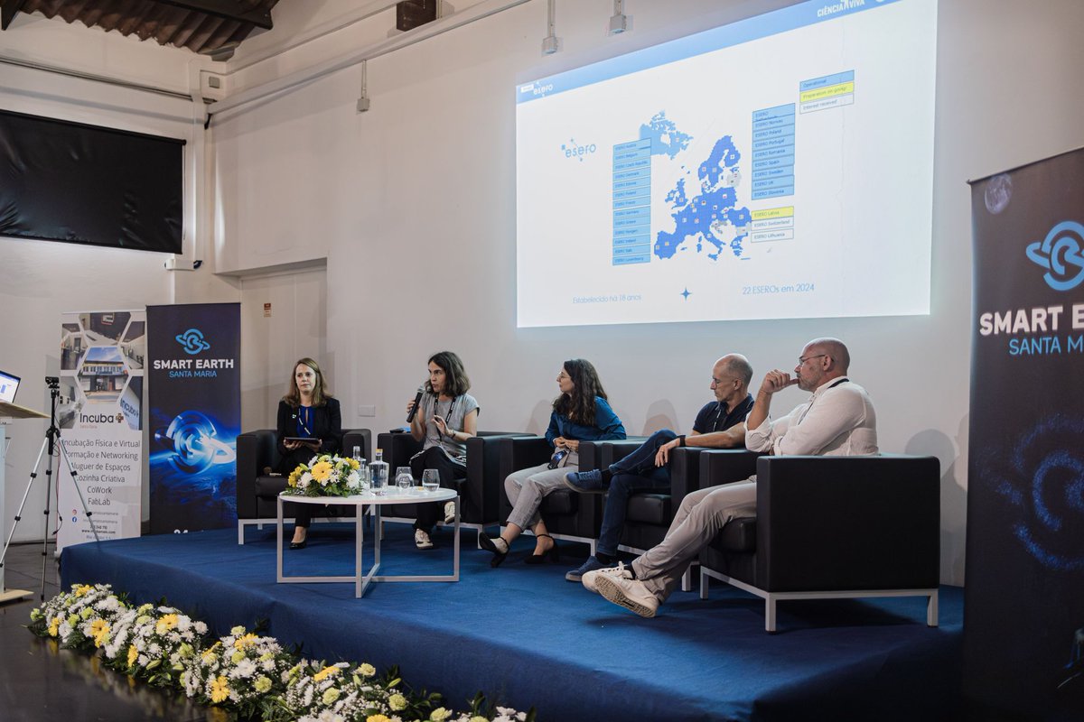 A 𝗘𝗬𝗘𝗖𝗢𝗡 𝗚𝗥𝗢𝗨𝗣 esteve no 𝗦𝗺𝗮𝗿𝘁 𝗘𝗮𝗿𝘁𝗵 𝗦𝗮𝗻𝘁𝗮 𝗠𝗮𝗿𝗶𝗮 𝟮𝟬𝟮𝟱, um evento dedicado à observação da Terra, economia e transição digital.

Com soluções em AI e 🛰️ data, mostrou poder apoiar os Açores na antecipação de riscos e na proteção do território.