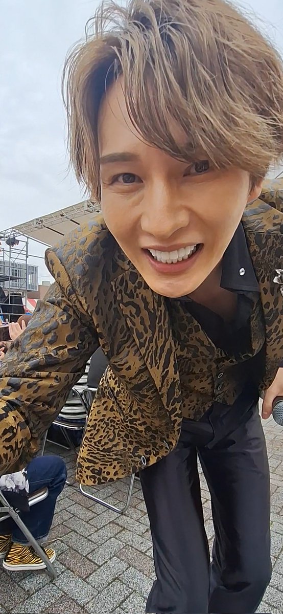 昨日の❤️いい推しの日❤️に
続き…今日はなんと✨
💙🤍✴️イイ男の日✴️🤍💙
最近のイイ男❤️みーつけた❤️
❤️❤️( *´艸｀)❤️( *´艸｀)❤️❤️
#風輪