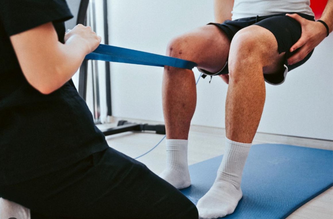 ExcelSpineSRPC's tweet image. Rehab &amp;amp; recovery after an ACL tear typically involves a combination of exercises, strengthening &amp;amp; gradual return to sports activities under the guidance of a healthcare professional. It’s important to follow the recommended treatment plan to ensure proper healing.