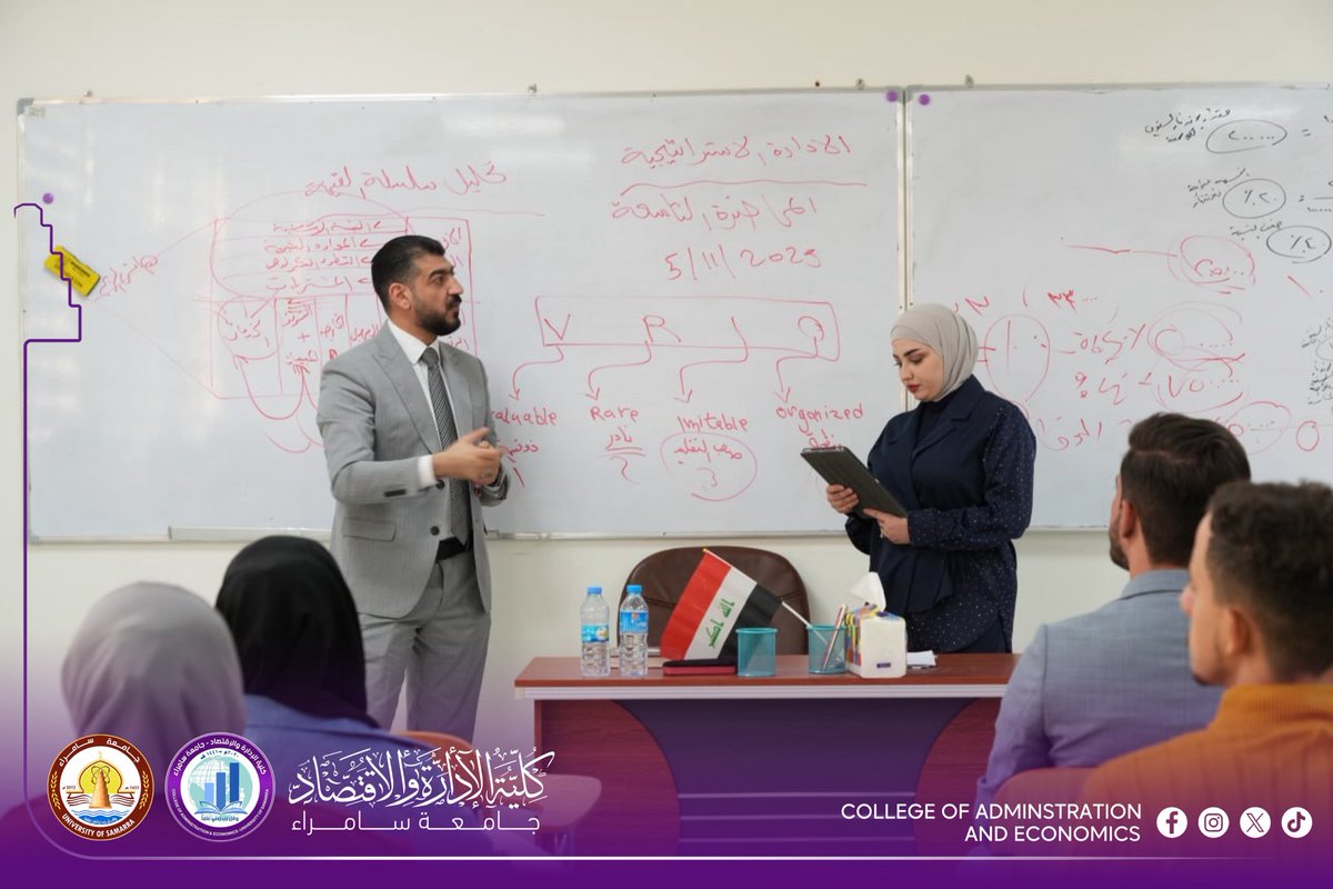 mediacoadm's tweet image. جانب من محاضرات مادة الادارة الاستراتيجية 
محاضرة الاسبوع السادس تحليل سلسلة القيمة لطلبة المرحلة الثالثة (مسائي) في قسم إدارة الأعمال، والتي قدمها المدرس الدكتور علي عبدالقادر محمود

#كلية_الإدارة_والاقتصاد_جامعة_سامراء 
#جامعة_سامراء 
#اعلام_كلية_الإدارة_والاقتصاد