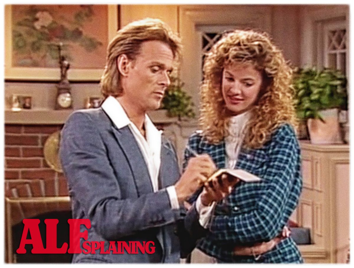 THIS WEEK on ALFsplaining:

💥 ALF eats some cookies!
💥 Brian reacts!
💥 ALF watches Aliens!
💥 Michael Des Barres signs a Lee Iacocca book!

Get to the bottom of this madness at linktr.ee/ALFsplaining
or
open.spotify.com/show/5PqNWGR06…
or wherever you get your podcasts!