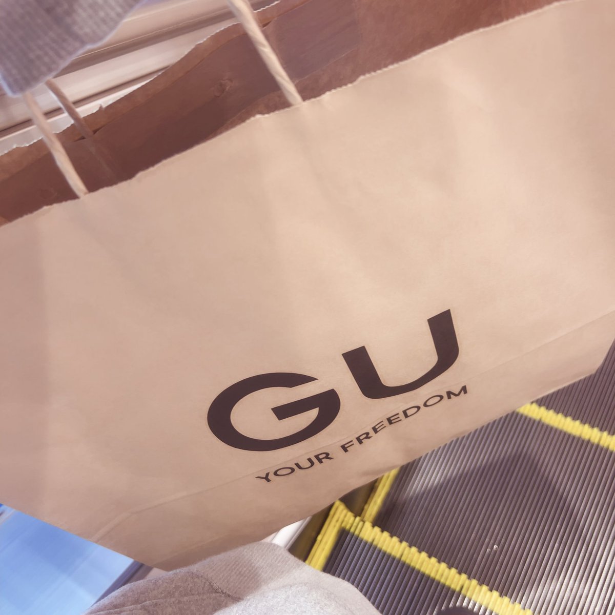 log_mirumo2's tweet image. スンスンコラボこの前買えたんだ〜☺️
明日か明後日あたり自撮り載せちゃお💙