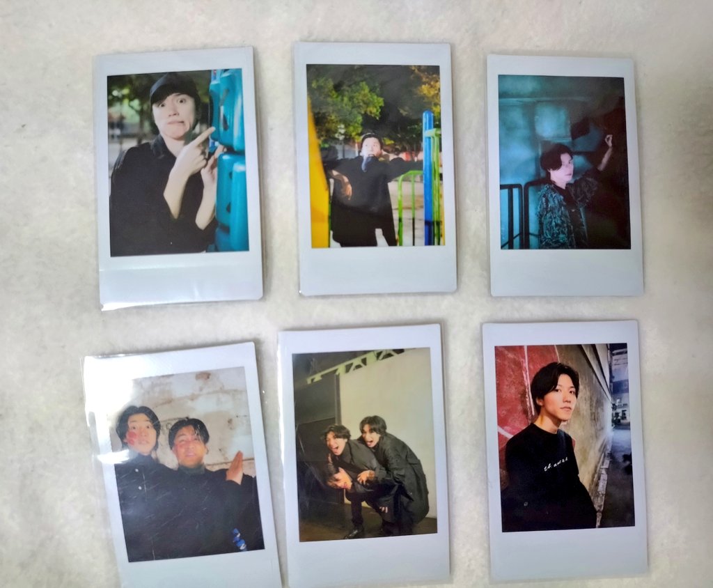 rs2048a's tweet photo. 【譲渡・交換】 RESISTANCE レジスタンス チェキ　過去分

(譲) 拓海くん　キールくん　前野さん　尾形さん

(求)れじたび（1枚目）…500円
　その他（2枚目）…200円

大阪市内手渡しor郵送
お気軽にお声掛けください🌸 https://t.co/L9l6k6z0zF