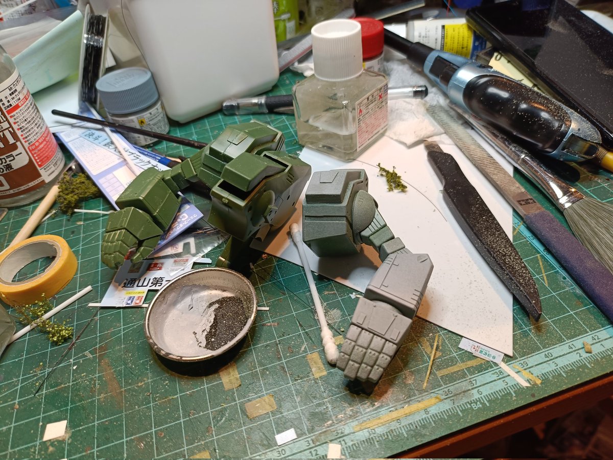 v1m30Sxi1jPSP6K's tweet image. デストロイドスパルタンを作成してます。スタイルはいいので活かしてそのまま、作ります（改造はできない）
#プラモデル