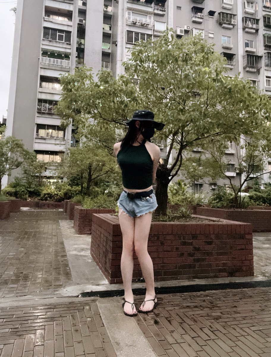 ❤️Mina❤️白皙長腿美腳趾❤️CD❤️ tweet media