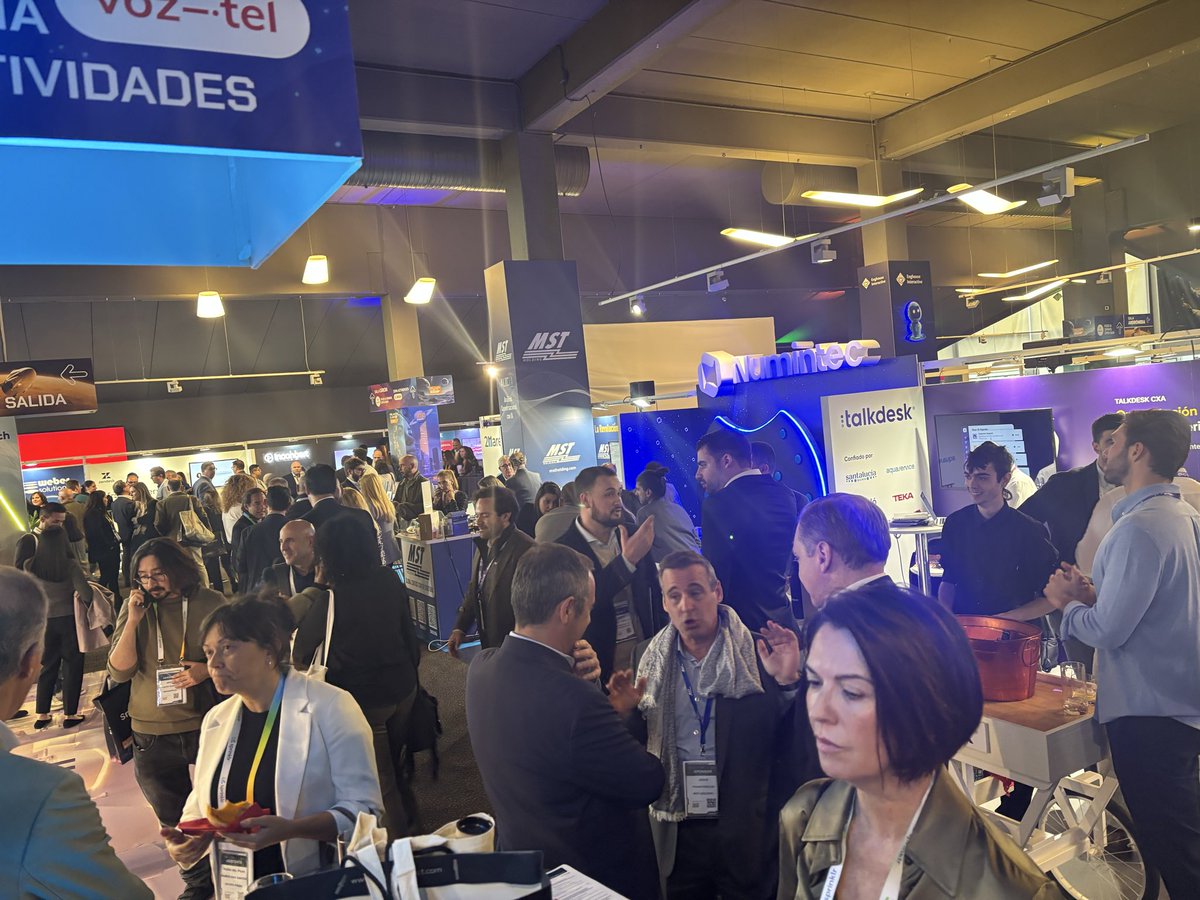 Expo Relación Cliente tweet media