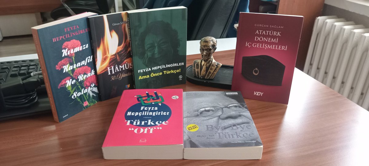 29.10.2025'ten kendime not: galiba yavaş yavaş öğreniyorum yazma işini...

<a href="/EKalemleri/">Evrenkent Kalemleri</a>