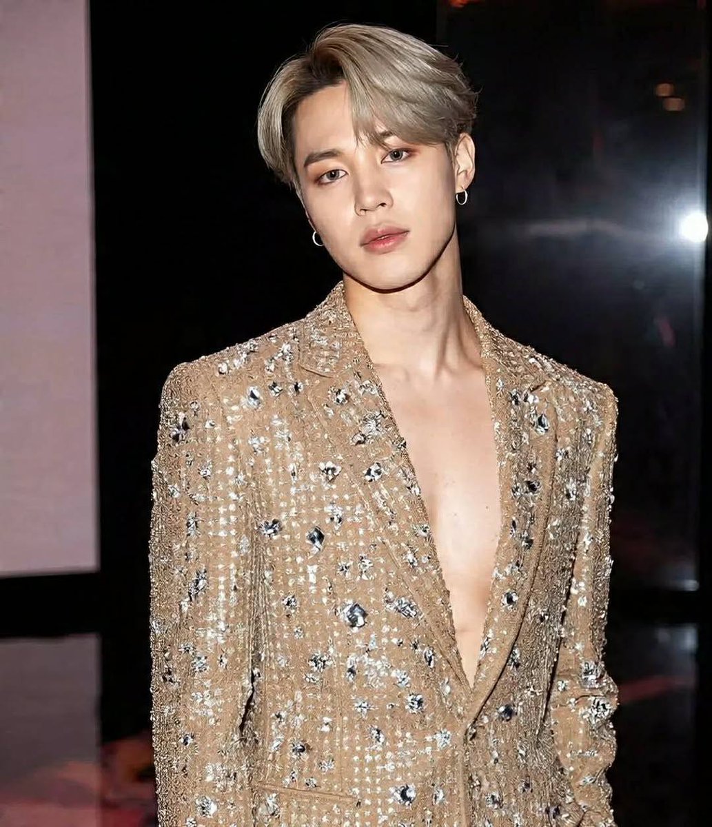 Panchit25929348's tweet photo. jimin beautiful https://t.co/Sw5NDrQLzN