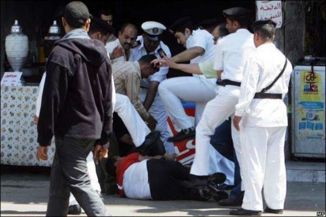 nasserclob's tweet photo. @BO3LOSH81 وأكثر من كذه داخل اقسام الشرطه كوارث ومصائب https://t.co/5HbKsSlZ99