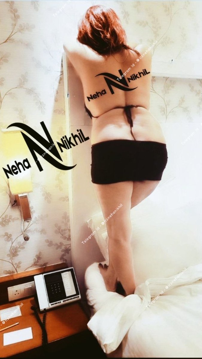 sandixit1990's tweet photo. Available now for cam fun interested guys ping me on my Telegram id https://t.co/lIeg4JxyWS https://t.co/45ED3JOC2z