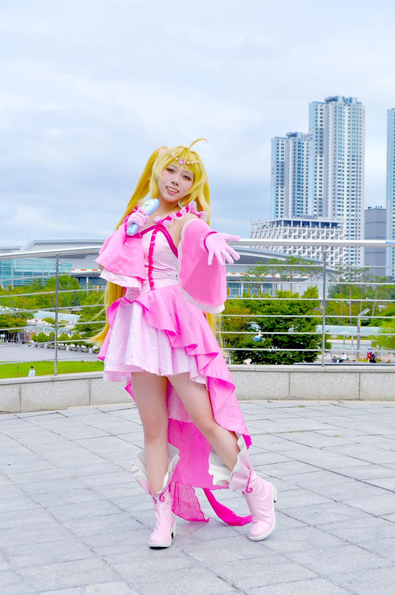 2025.10.04 일러스타페스
🐚피치피치핏치 - 나나미 루치아🐚
🐚ぴちぴちピッチ - 七海るちあ🐚

핑크 펄 보이스❣️

📸 <a href="/_empty2223__/">모기</a> 
#ぴちぴちピッチ
#cos