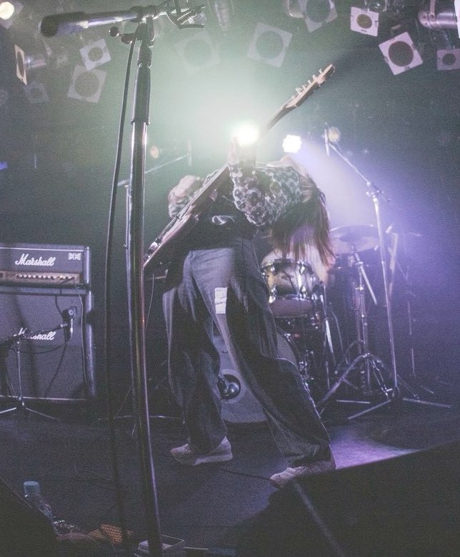 滝汗流しながらブリッジしてライブする女性ボーカルもええやろ？

Photo by <a href="/wankolo_156/">156(わんころ)</a>