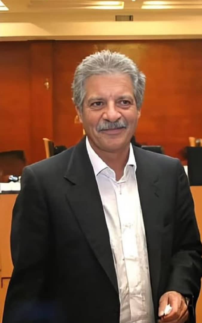 javadifar66's tweet image. برای مردی که استقلالی شدن را مدیون او هستم. 
چه نعمتی از این بالاتر ، با افتخار می گویم من با فلسفه ی منصور عاشق استقلال شدم.

#منصور_پورحیدری