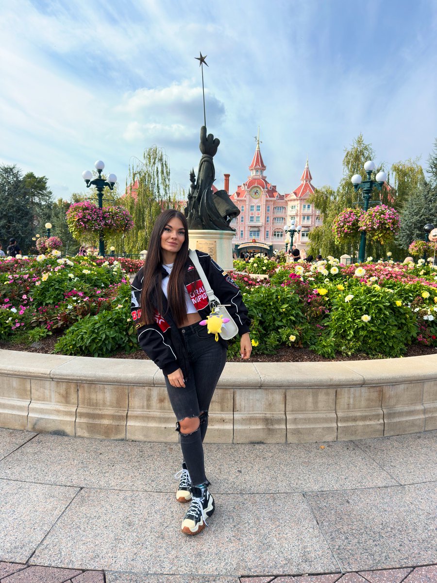 Pues... 30 🎂🥳

Gracias a todos por vuestras felicitaciones y por vuestro apoyo incondicional 💖