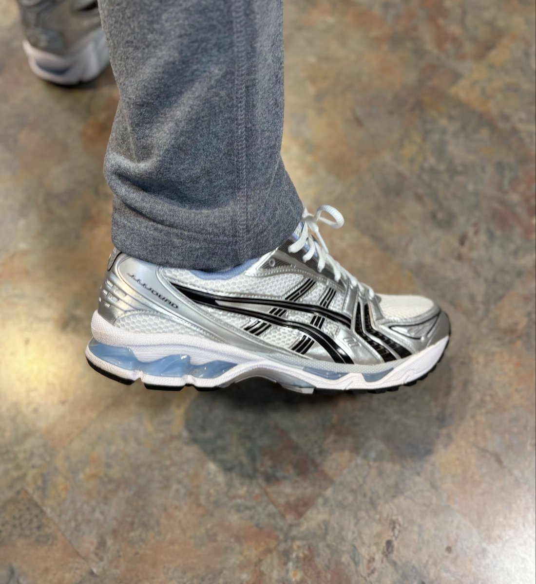 #kotd #yoursneakersaredope <a href="/ASICSamerica/">ASICS America</a> <a href="/jjjjound/">JJJJound</a> Happy 🐫 day! Have a great day, be kind and be safe!! ✌🏻🩵🩶