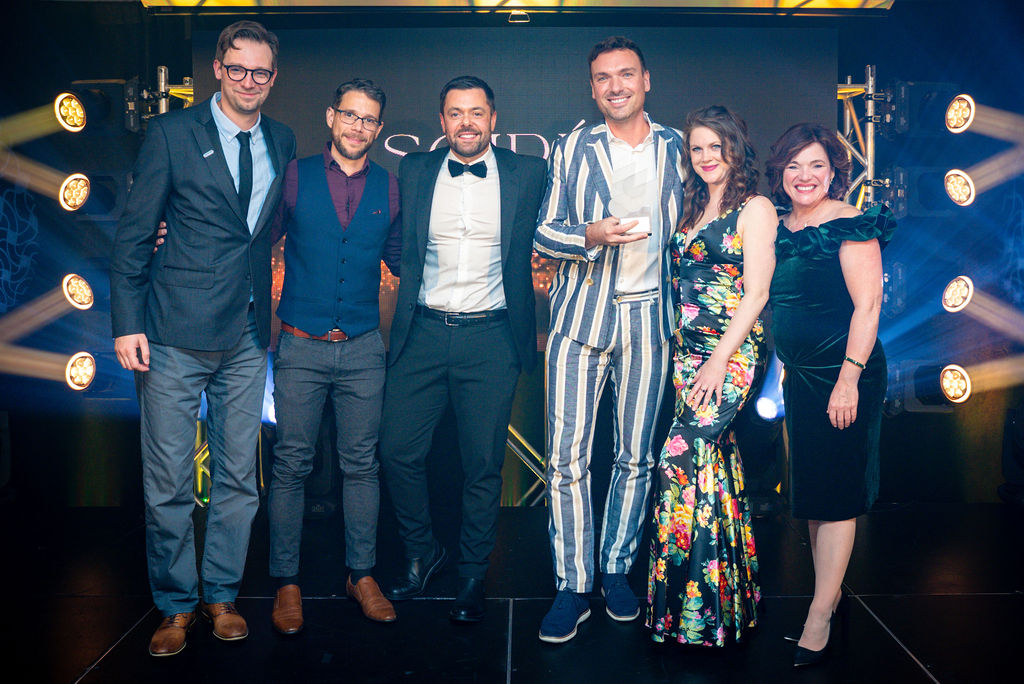 Bota bota, spa-sur-l'eau élu Établissement spa de l'année 2025

associationquebecoisedesspas.com/bota-bota-spa-…