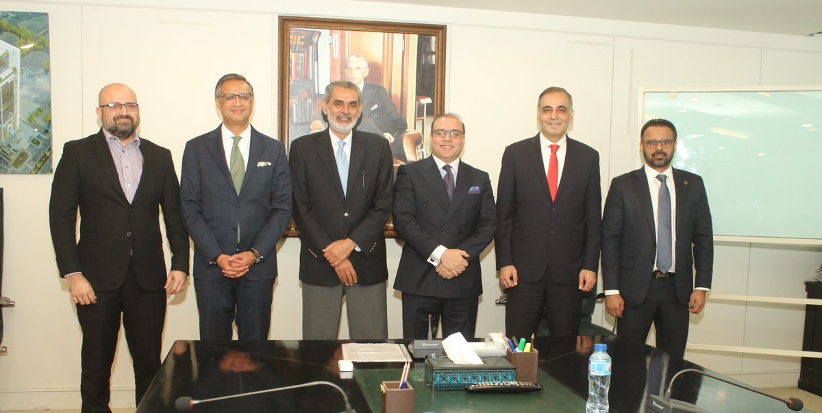 SECPakistan's tweet image. SECP &amp;amp; digital banks join hands for startups! 

MoUs signed with Mobilink, Easypaisa &amp;amp; Raqami Digital Bank to enable same-day corporate account opening — advancing SECP’s “Paper to Platform” vision and startup facilitation agenda.

#SECP #Startups #DigitalPakistan