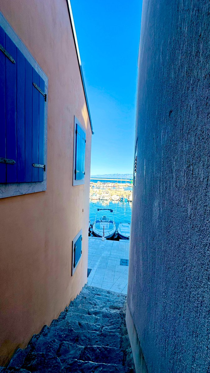 Hello from Rovenska 🩵 #losinjmoments #colorsoflosinj