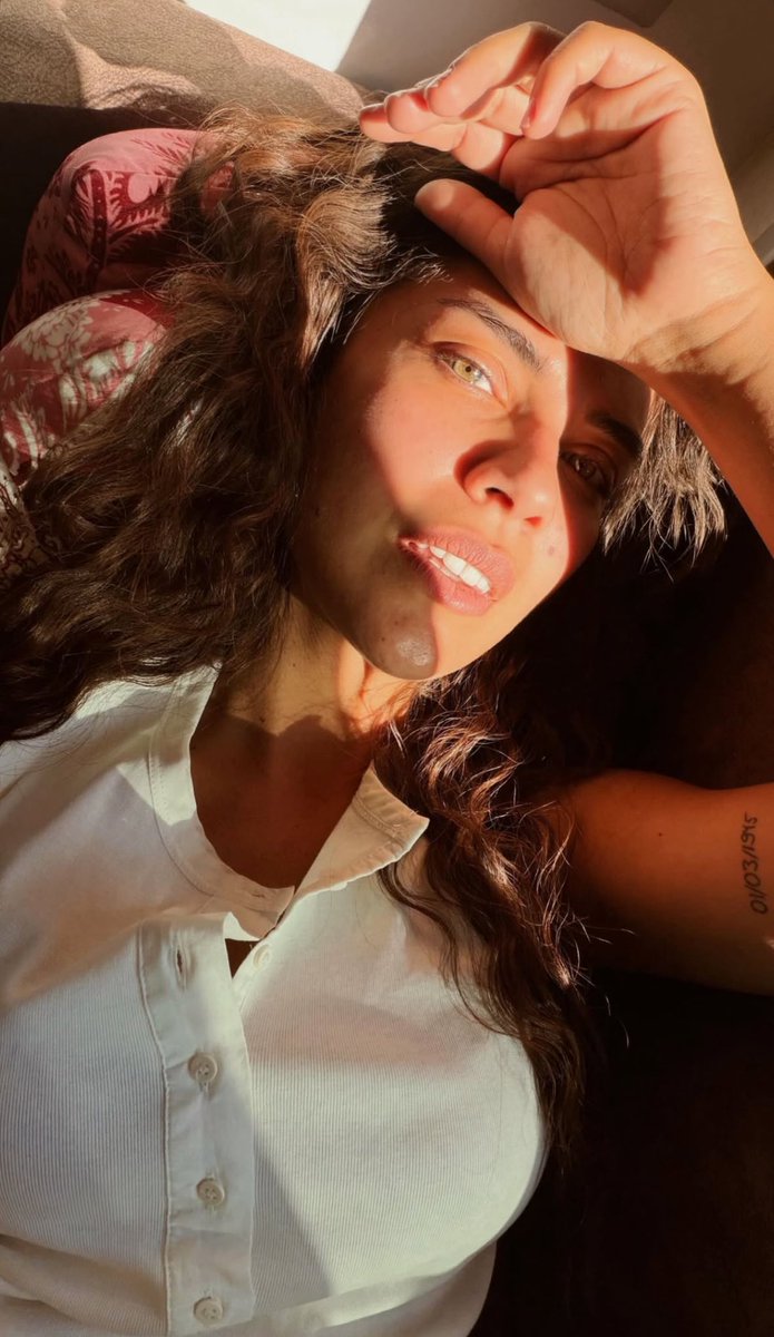 onun aurası çok başka bir boyut ❤️‍🔥 

#BiranDamlaYılmaz