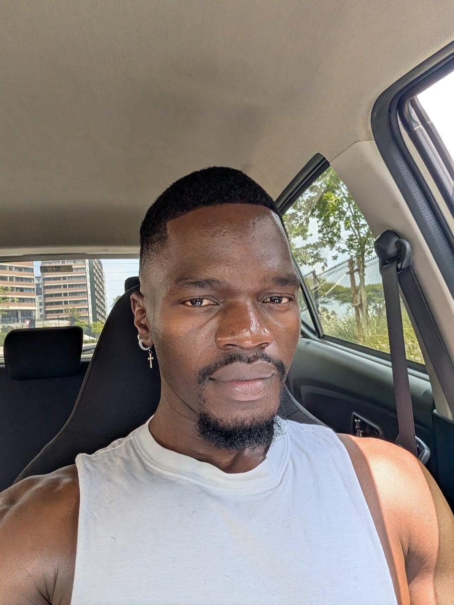 ModelNicholas's tweet image. Mister to the Mrs 🤍🫶 
.
.
LIKE AND REPOST 📌🇿🇦