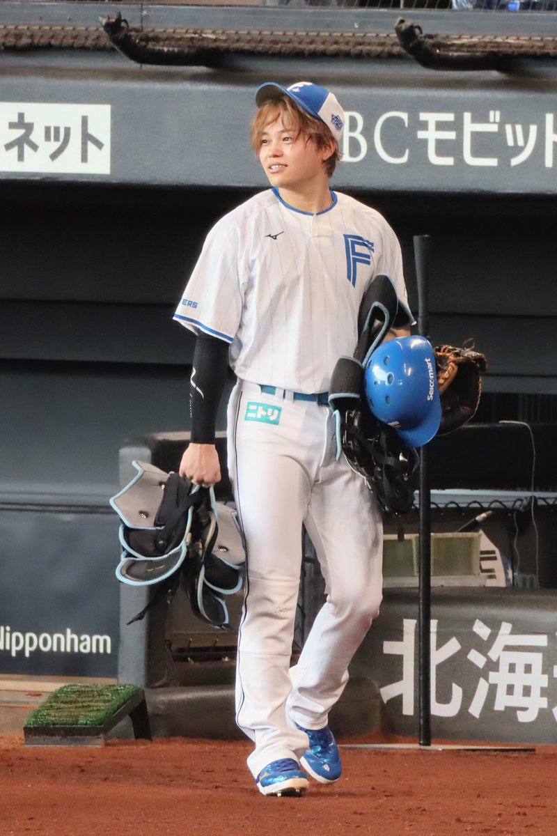 筒香選手 青T 横浜DeNAベイスターズ 青炎シリーズ応援Tシャツ 筒香嘉智選手 - メルカリ