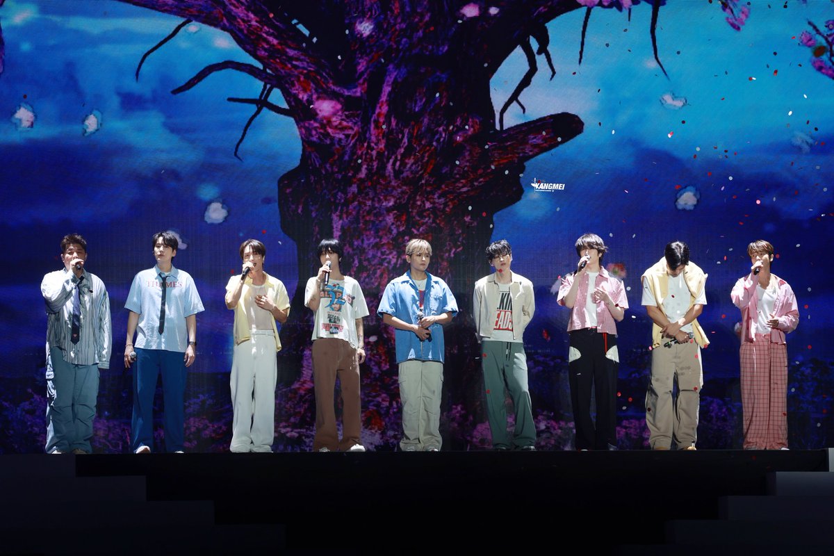 sujustats's tweet photo. DROP YOUR HASHTAG &amp; TAGLINE NOW ‼️

MORE DECADES WITH SUPER JUNIOR
#20toEternitySuperJunior
#슈퍼주니어_더라스트맨_스탠딩 https://t.co/hKcEzcnZ2O