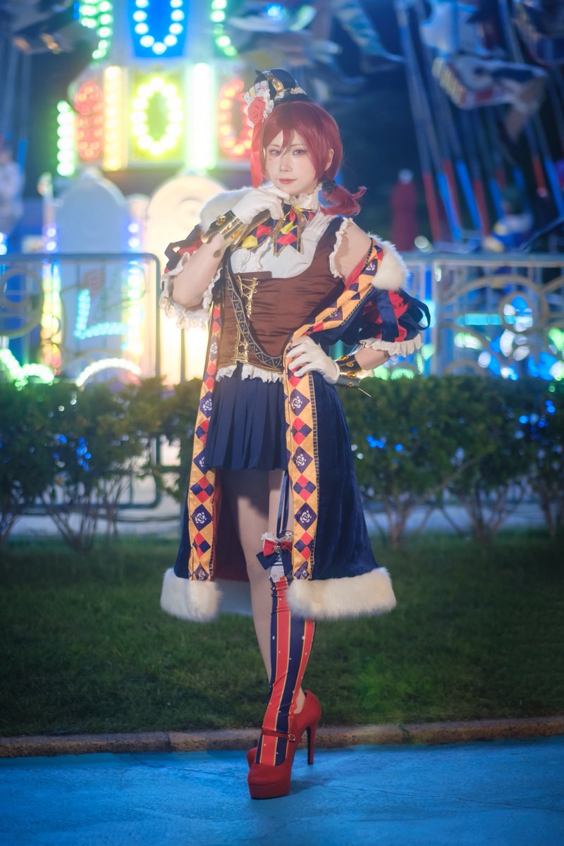 RT @okayutsukurunja: #cosplay 西木野真姫/手品師編覚醒後 📷@shu0504