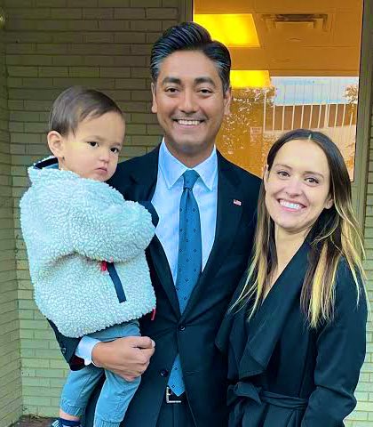 Check this out:

JD Vance’s half-brother ran to become the mayor of Cincinnati, Ohio.

But yesterday, he was defeated by the incumbent mayor, who is half-Indian and half-Tibetan.