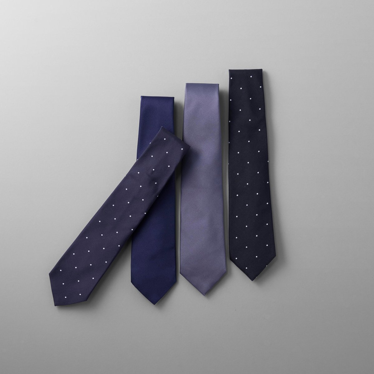 NEW ARRIVAL ネクタイ👔💫／ ワイドパンツスーツに合わせる 『NEW