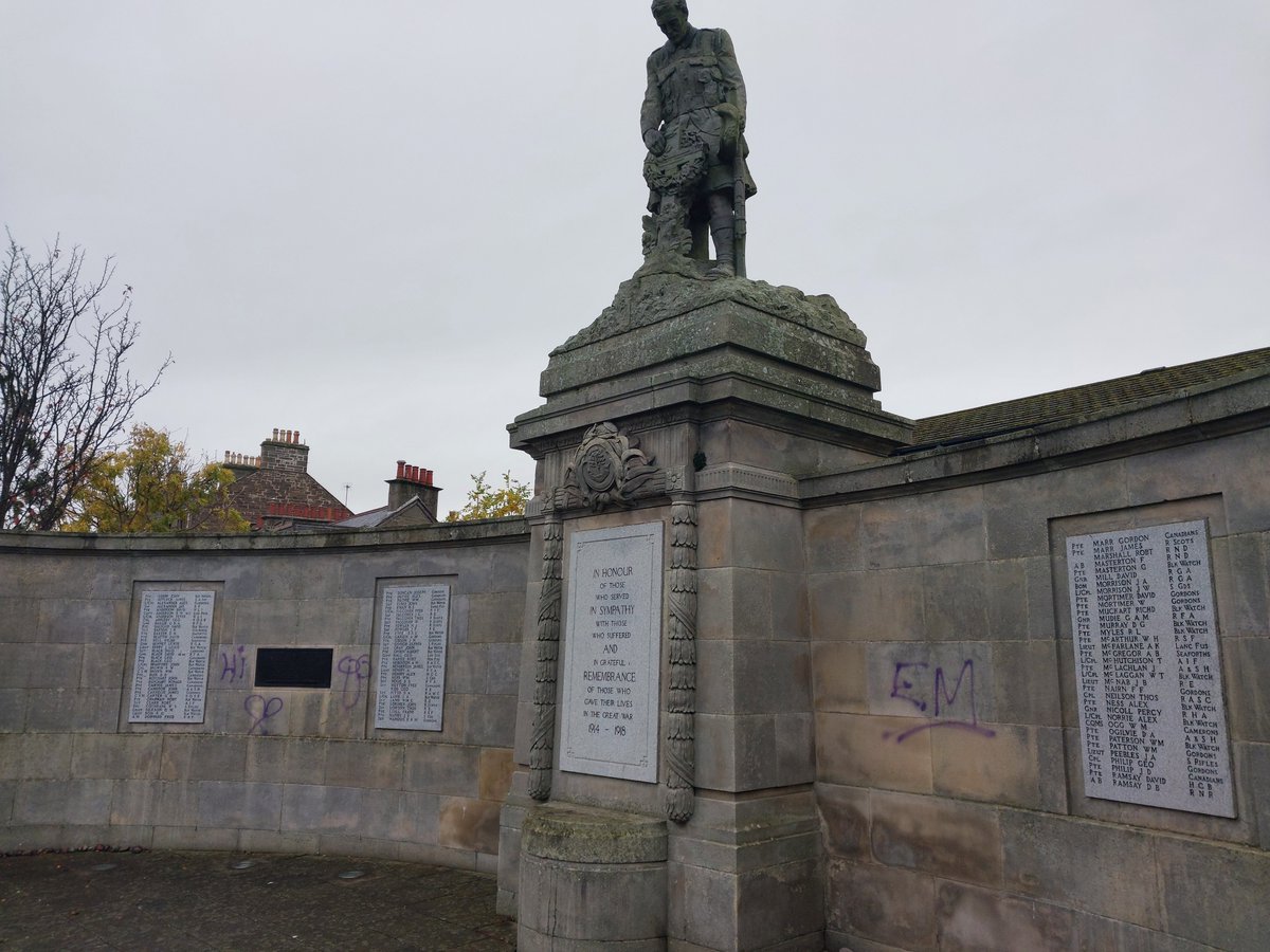 PSOSAngus's tweet image. Sometime in the past 7 days, the Carnoustie War Memorial has been vandalised, with spray paint used to deface the Memorial. A particularly mindless crime, which is upsetting for former veterans and families of the fallen. Any info, call 101, ref incident 2636 of 26 Nov.