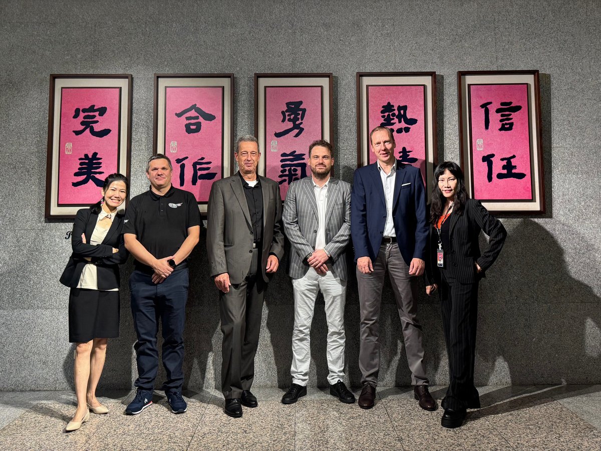 ALLNETGmbH's tweet image. Die Zukunft des Netzwerkens gestalten: Das ALLNET-Team war vor Ort bei unserem Partner @EdgecoreNetwork in Taiwan.

Vielen Dank an das fantastische Team von Edgecore für die Gastfreundschaft. Auf unsere weitere, erfolgreiche Zusammenarbeit! 🚀

#Edgecore #Partnership