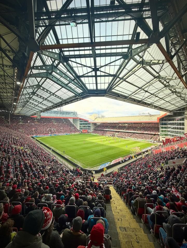 🚨 IMPORTANTE

Se ha dado a conocer el estadio donde se jugará la ida de la final de la Nations League: 𝐄𝐬𝐭𝐚𝐝𝐢𝐨 𝐅𝐫𝐢𝐭𝐳 𝐖𝐚𝐥𝐭𝐞𝐫, ubicado en la ciudad de Kaiserslautern y con capacidad para 𝟒𝟔𝟎𝟎𝟎 𝐞𝐬𝐩𝐞𝐜𝐭𝐚𝐝𝐨𝐫𝐞𝐬