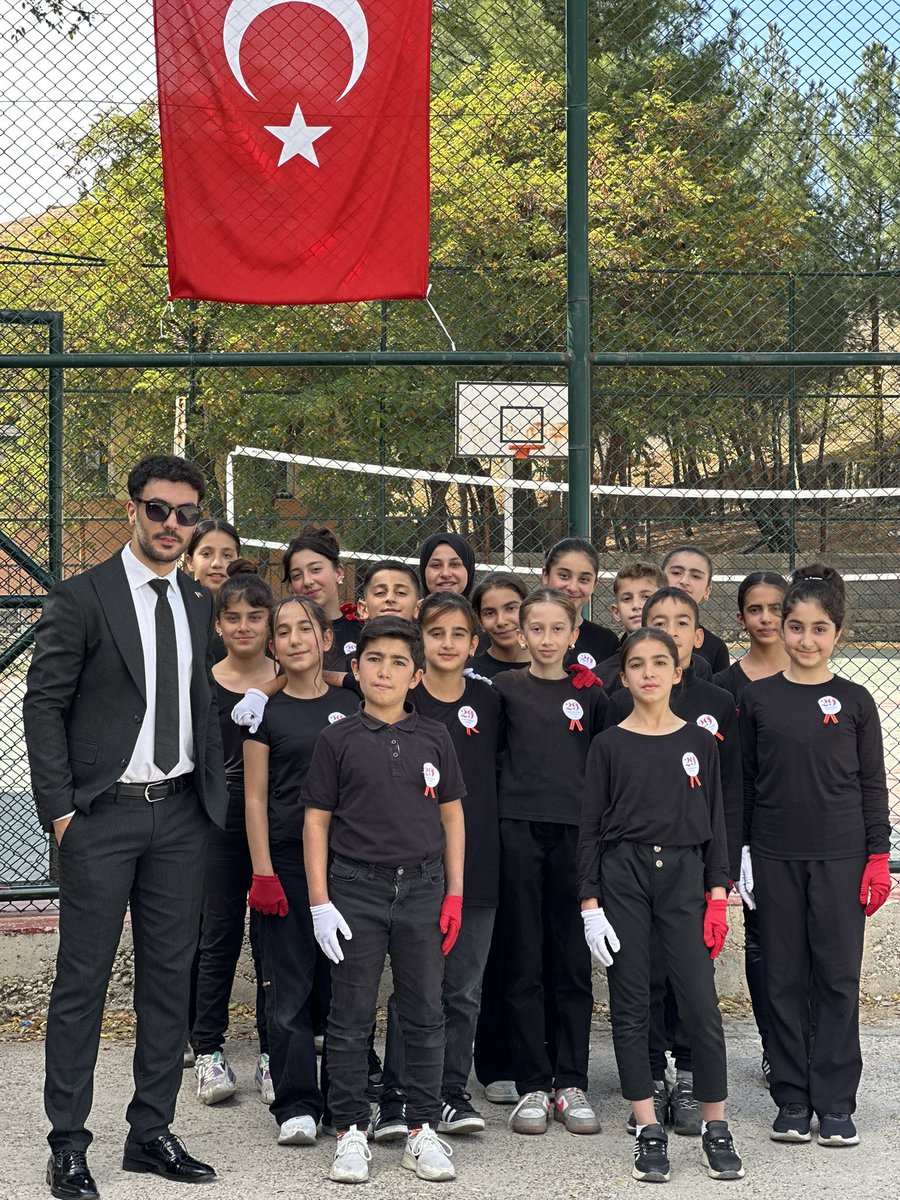 abdullahdndrr's tweet photo. Yaşasın Cumhuriyet..🇹🇷♾️ https://t.co/XnaGS8abRX