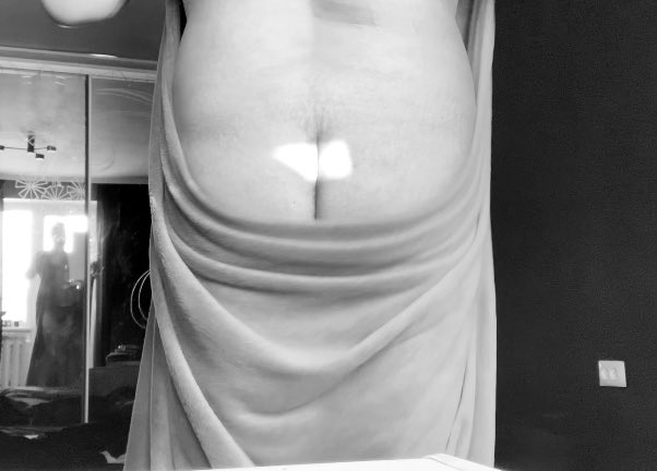 Ця #хтивасереда дозволила піймати сонечко, на дупі правда, але все ж
🐻🤗🐻