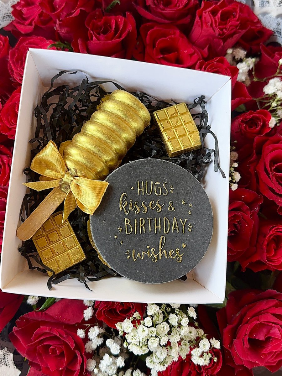 desserthouse_ug's tweet photo. Birthday wishes loading… 🥳

#desserthousetreats https://t.co/gRSecF6wCA