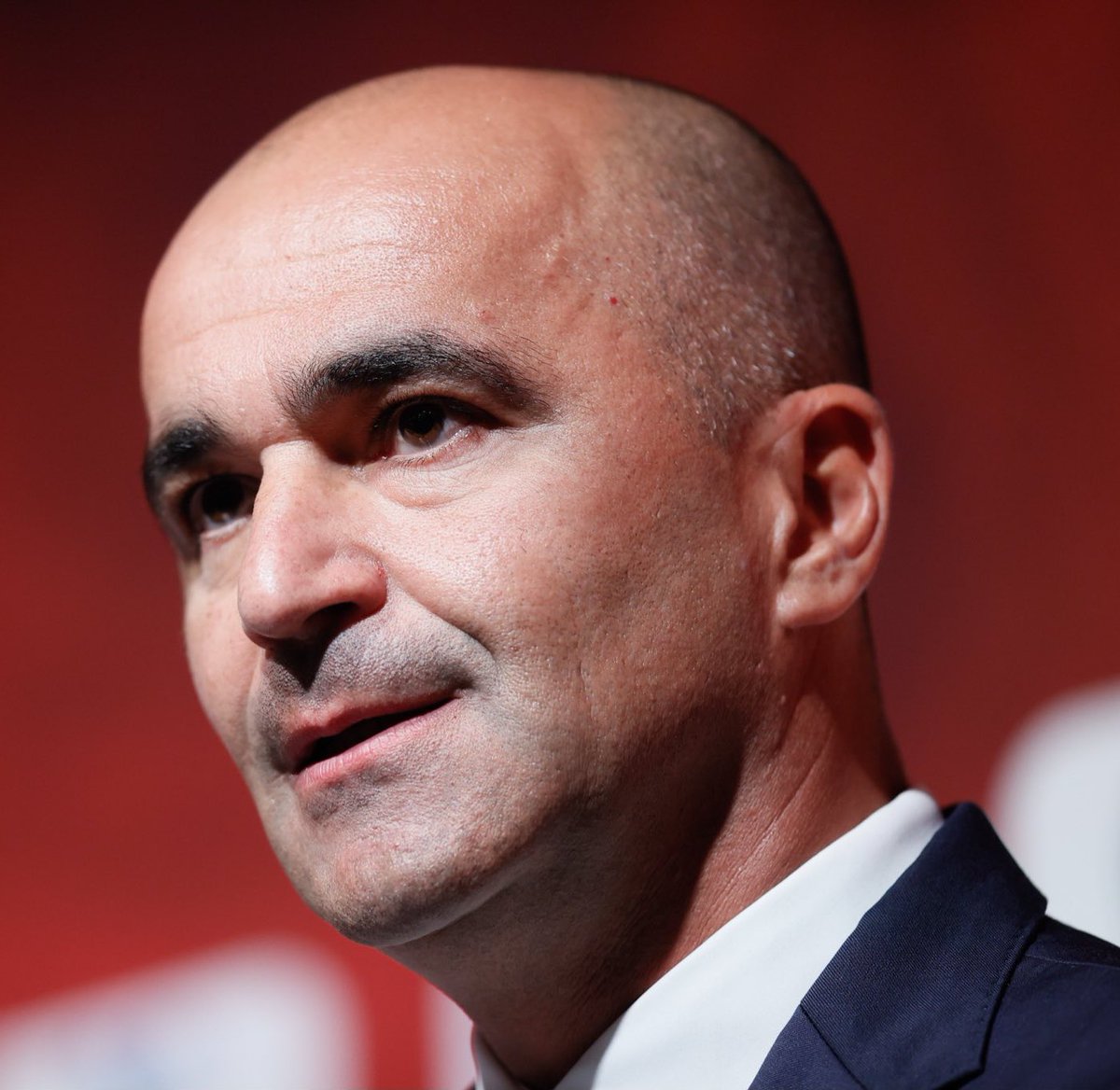 🚨🚨🎙️| Radja Nainggolan on former Belgium coach Roberto Martinez:

“He is not a football expert, he’s a very poor coach. Belgium could have won titles if it wasn’t for him.

“With Martinez, there was no tactics or strategy. When we were in trouble, it was, pass to Hazard, or to